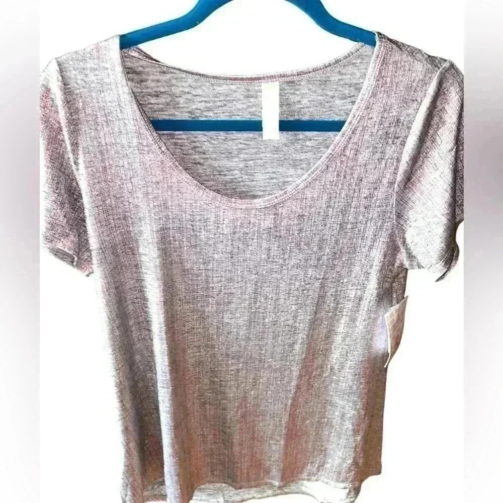 Lularoe small silver metallic Classic T. NWT. Red metallic vertical threads.